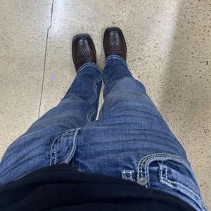 Meet your Posher, Sebastian